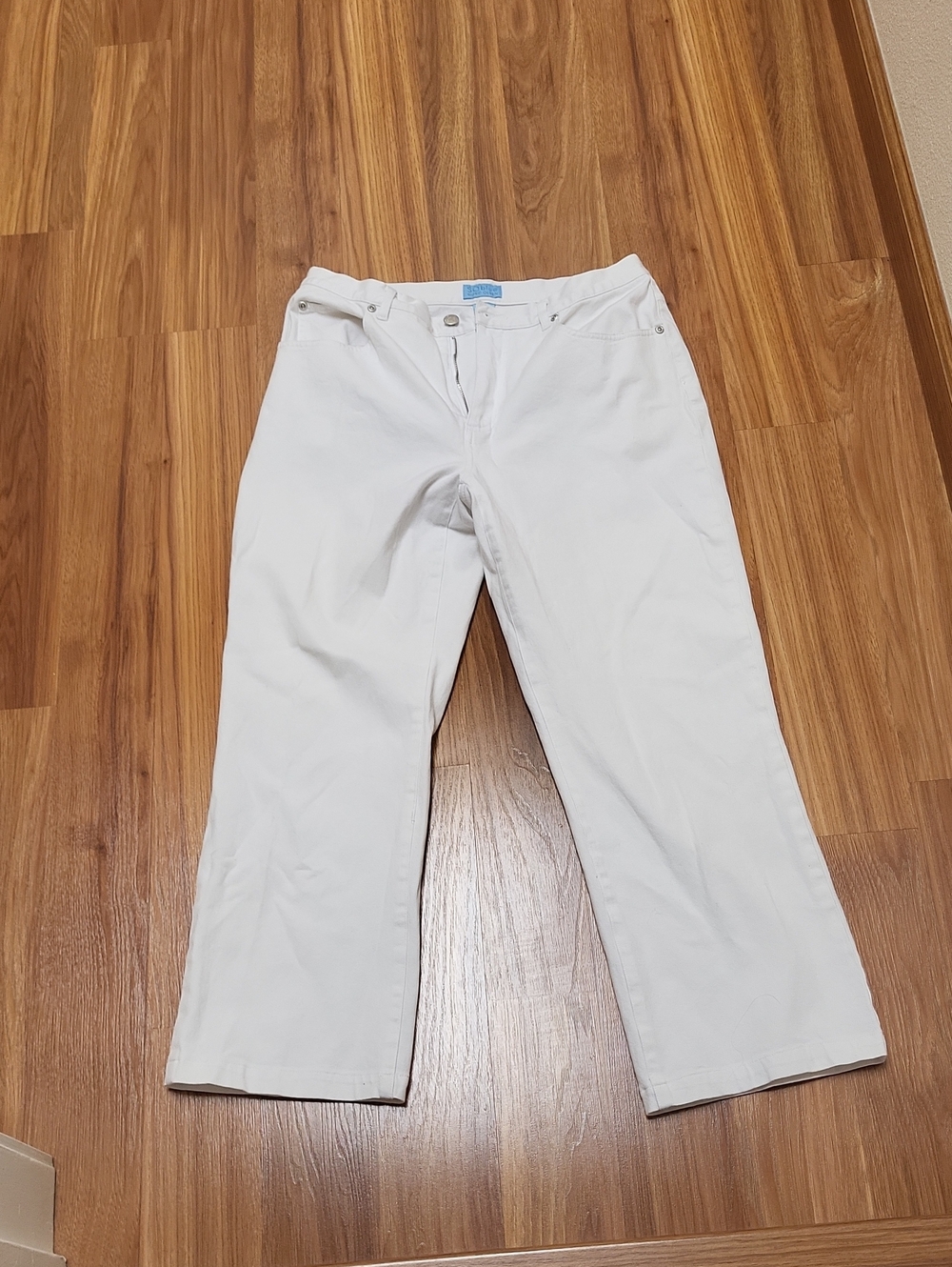 Sigrid Olsen White Straight-Leg Jeans